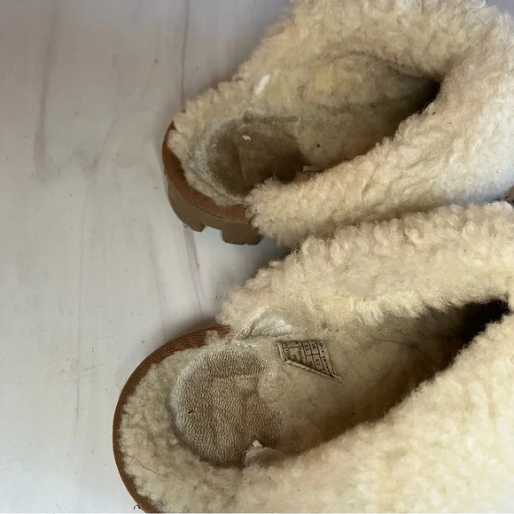 UGG Coquette Clog Slippers Laser Cut Chestnut 8 - Picture 3 of 8